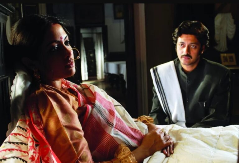 পর্দায় জীবন্ত হয়ে ধরা দিলেন রবীন্দ্রনাথ