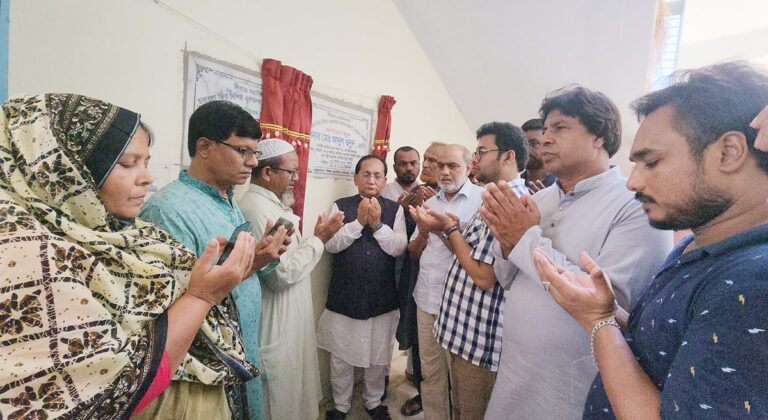 দিয়াড় মহাবিদ্যালয়ে অ্যাকাডেমিক ভবন নির্মাণ কাজের উদ্বোধন