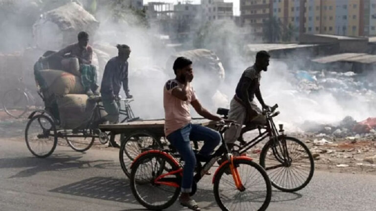 বিশ্বে বায়ুদূষণে সাড়ে ১৩ কোটি মানুষের অকাল মৃত্যু
