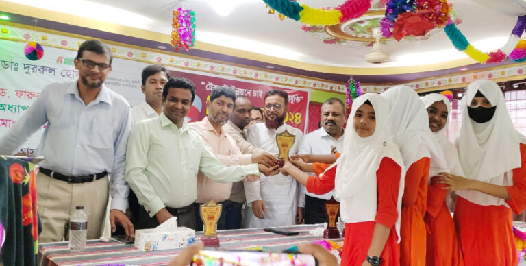 নামোশংকরবাটি উচ্চ বিদ্যালয়ে শেষ হলো দুই দিনব্যাপী বিজ্ঞান মেলা