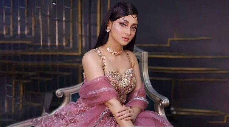 বিয়ে নিয়ে এখনই ভাবছেন না পূজা