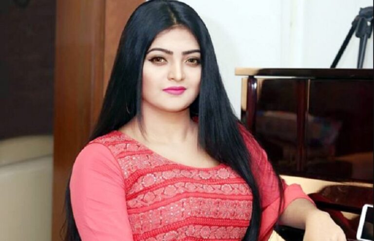 গান রেকর্ডের টাকা বন্যার্তদের দিলেন সালমা