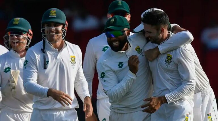 ক্যারিবিয়ানদের হারিয়ে সিরিজ জিতলো দক্ষিণ আফ্রিকা