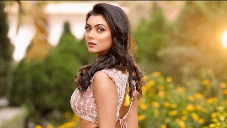 বিশাল বাজেটের ‘বরবাদ’ সিনেমায় ইধিকা