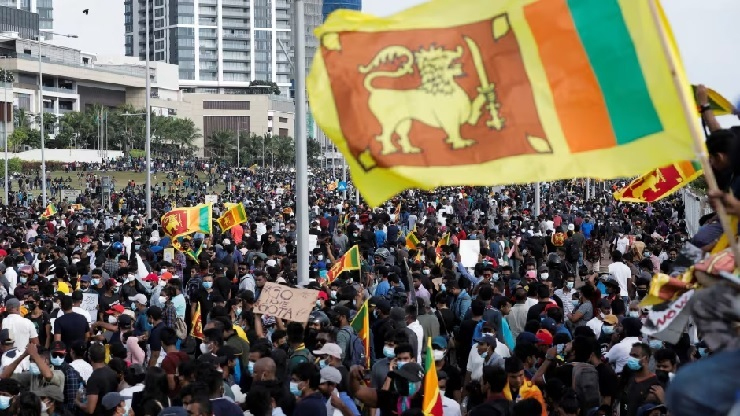 শ্রীলঙ্কায় প্রেসিডেন্ট নির্বাচন, নজর অর্থনীতিতে