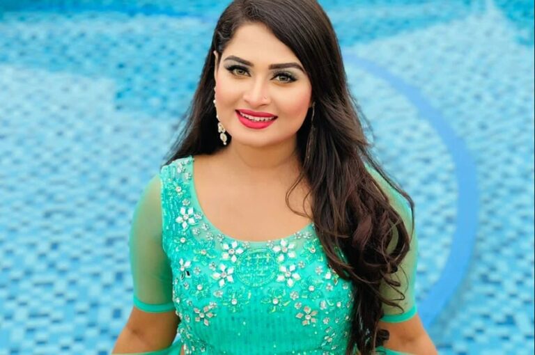 সোশ্যাল মিডিয়ায় হয়রানির অভিযোগে থানায় শিরিন শিলা