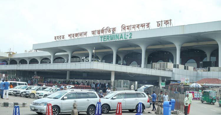 বিমানবন্দরে প্রবাসীদের হয়রানি বন্ধে কঠোর এনবিআর