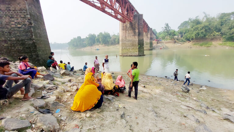 পুনর্ভবা নদীতে ছাত্রের মরদেহ উদ্ধার
