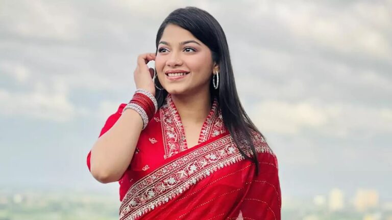 বিসিসিএফ অ্যাওয়ার্ড পেলেন পারসা ইভানা