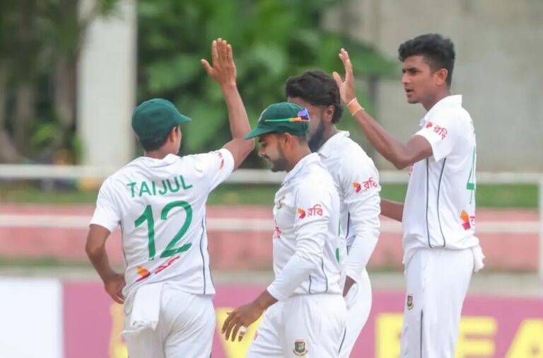 আবারো ব্যাটিং ব্যর্থতায় ডুবলো টাইগাররা