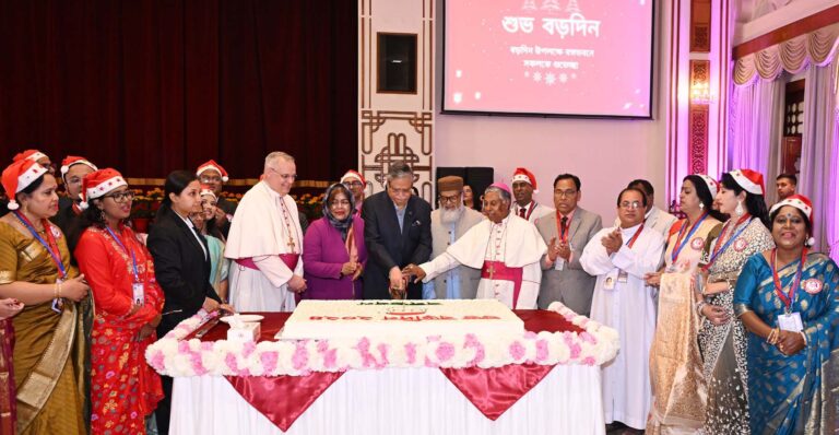 সাম্প্রদায়িক সম্প্রীতির বন্ধনকে আরো মজবুত করার আহ্বান রাষ্ট্রপতির