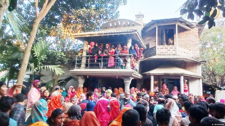 নাচোলে জোড়া খুনের ঘটনায় মামলা