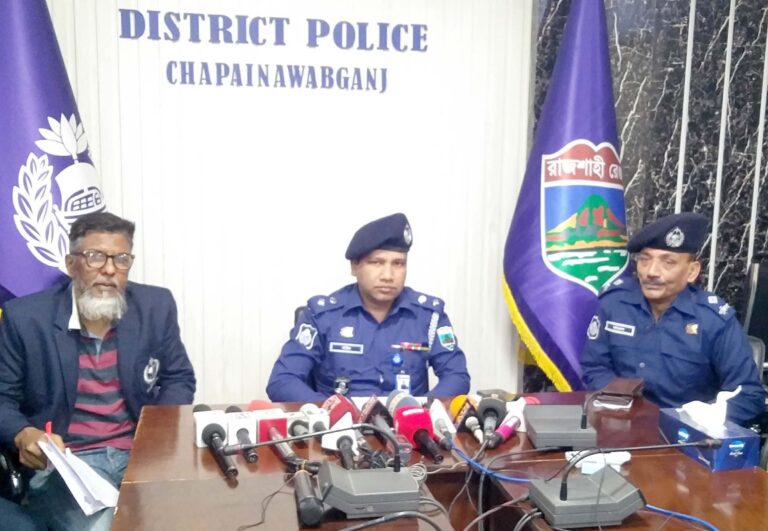 নাচোলে ছুরিকাঘাতে ২ কিশোর নিহত : আহত ৪, দুজন গ্রেপ্তার