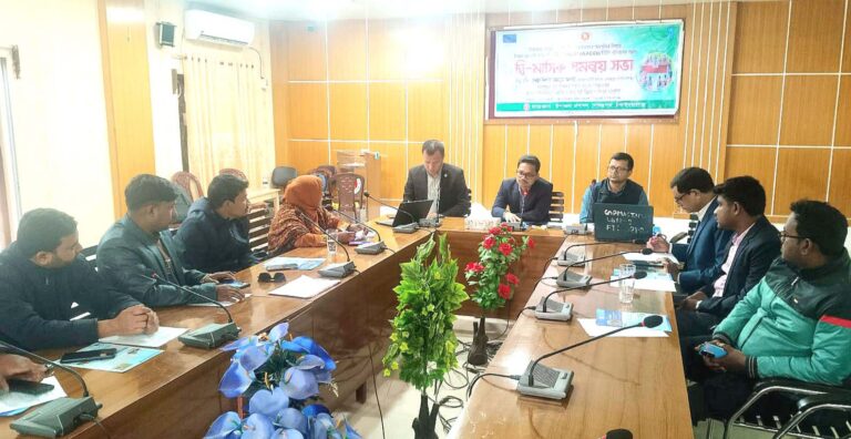 গোমস্তাপুরে গ্রাম আদালত কার্যক্রমের অগ্রগতি বিষয়ক দ্বিমাসিক সমন্বয় সভা