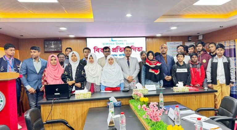 শিবগঞ্জ বিতর্ক প্রতিযোগিতার প্রথম রাউন্ড শেষ হয়েছে