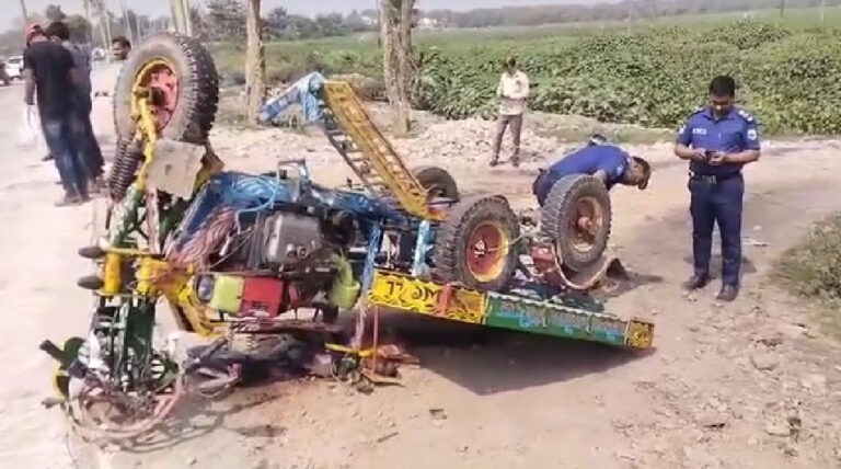 তিনটি সড়ক দুর্ঘটনায় শিশুসহ নিহত ২
