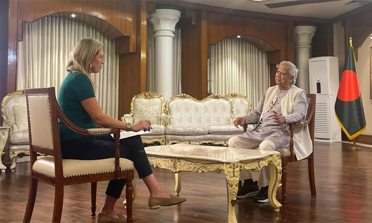 শেখ হাসিনাকে অবশ্যই বিচারের মুখোমুখি হতে হবে : স্কাই নিউজকে প্রধান উপদেষ্টা