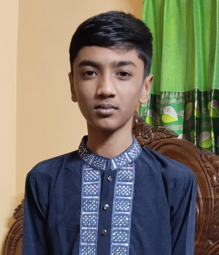 ব্লাড ক্যান্সারে আক্রান্ত হরিমোহনের সিয়ামকে বাঁচাতে প্রয়োজন ১৫ লাখ টাকা