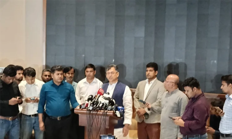 ঐকমত্য কমিশনের সঙ্গে বৈঠক : সংবিধান সংস্কার প্রস্তাবের ২৫টিতে একমত বিএনপি