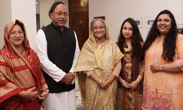 স্ত্রী-কন্যাসহ রাজশাহীর সাবেক মেয়র লিটনের বিরুদ্ধে দুদকের মামলা