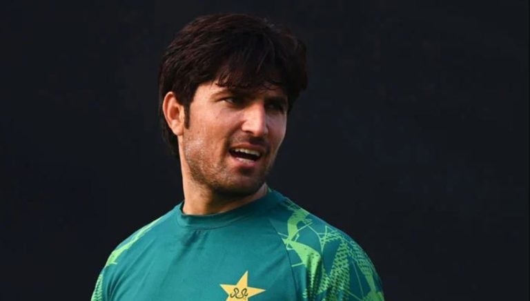ইনজুরিতে ছিটকে গেলেন ওয়াসিম