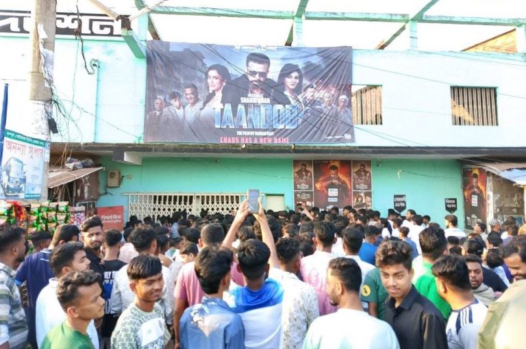 দেশের সিনেমা হলগুলোতে ফিরছে জৌলুস