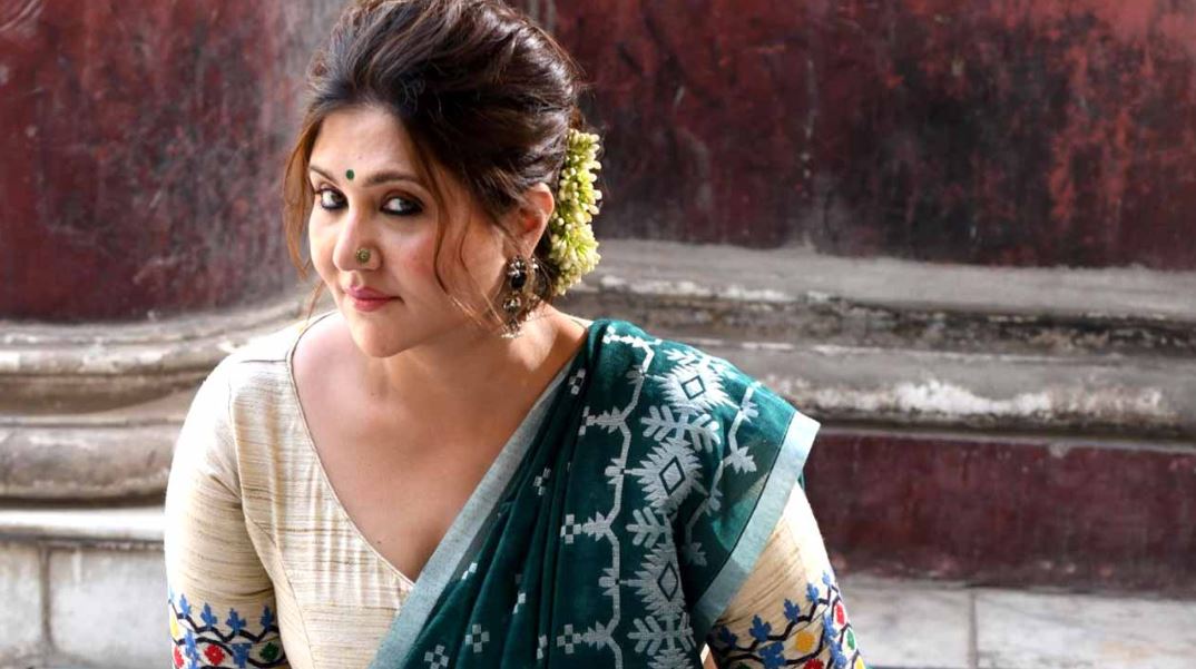 ক্ষমা চাইলেন স্বস্তিকা