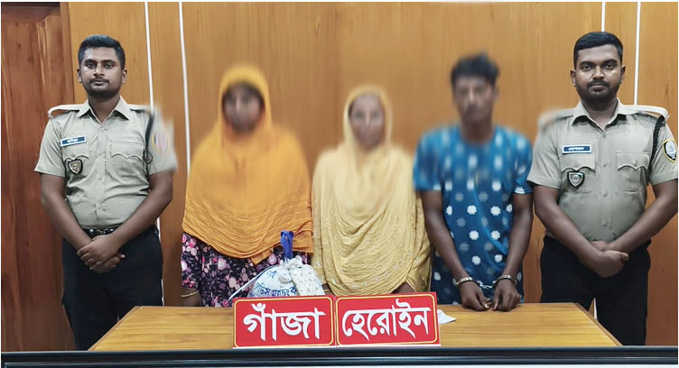 ভোলাহাটে ডিএনসির অভিযানে হেরোইন ও গাঁজা  জব্দ, মা-ছেলেসহ  ৩ জন আটক