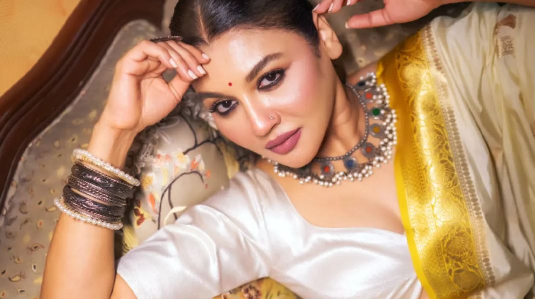 ইউটিউবে চ্যানেল খুললেন জয়া