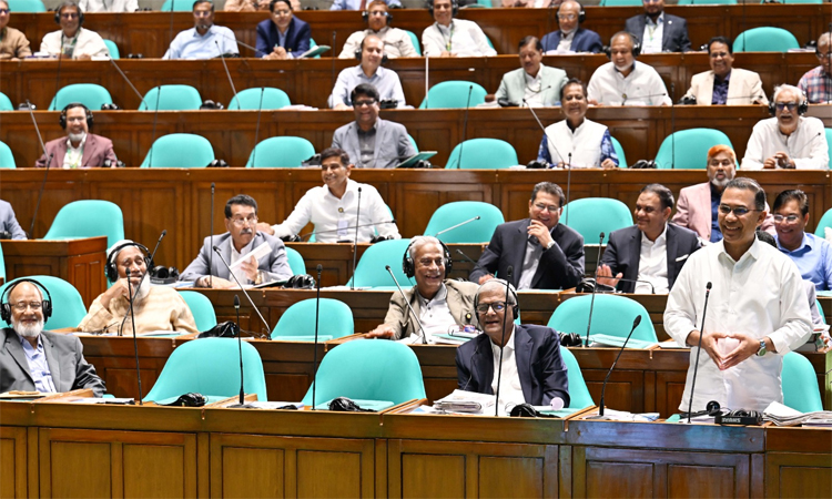 ফ্যামিলি কার্ডের   কারণে বাজেটের  ওপর চাপ পড়ার  আশঙ্কা নেই : প্রধানমন্ত্রী
