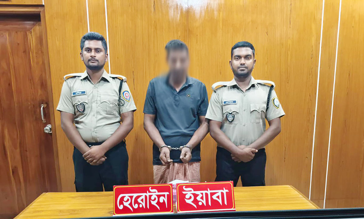 ডিএনসি’র অভিযানে ভোলাহাটে  মাদকদ্রব্যসহ আটক এক