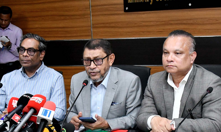 ডেঙ্গু পরীক্ষায় ৮০ শতাংশ ছাড়ের আহ্বান স্বাস্থ্যমন্ত্রীর